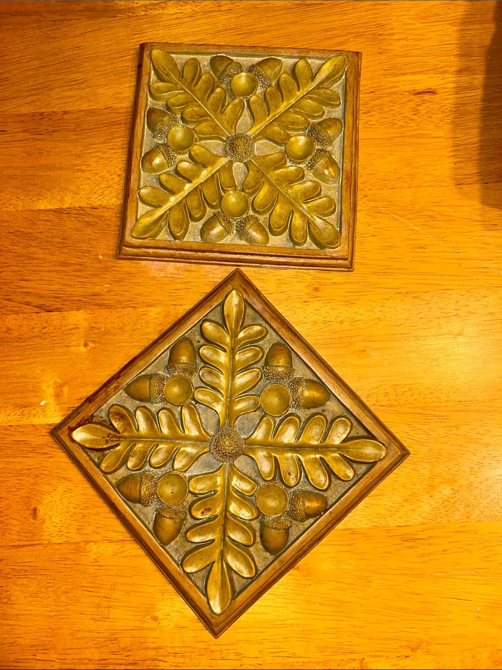 Vintage ceramic/Pottery Olive brown Green Leaf Motif Wall Plaques set of 2